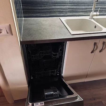 Family Apartment *